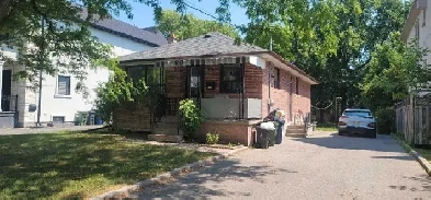 first level of a house for rent Image# 1