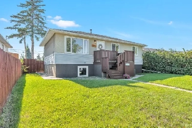 Bungalow for Sale with Legal Basement Suite. 5 beds 2 bath Image# 2