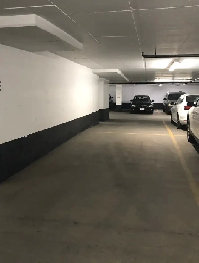Parking Space for Rent – Downtown Toronto (Near Union Station Image# 1