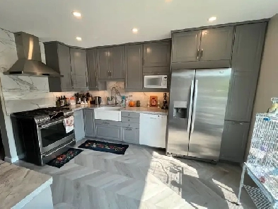 Townhouse for rent 4 bed 2.5 bath Image# 1