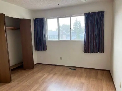 Unfurnished Private Room For Rent - Utitlies Covered Image# 3