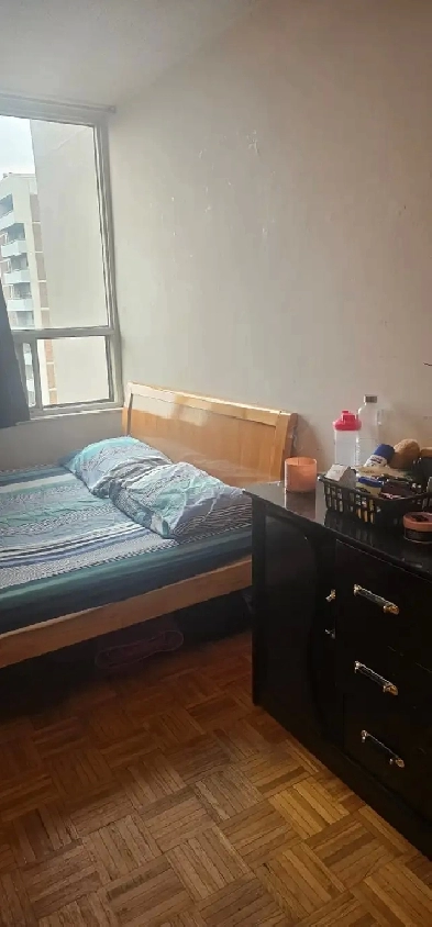 $750ALLincludedPrivateFurnishedAug01 Birchmount/Sheppard Image# 7