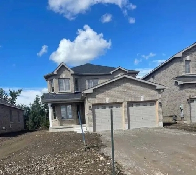 5 bedroom house for rent in Lindsay Image# 5