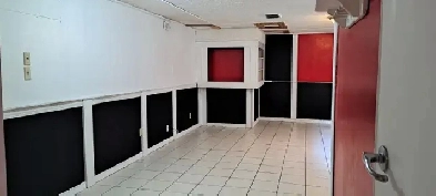 Near UofA, Whyte Ave. LRT, 2 bds basement suite, Uti. incl. Image# 7