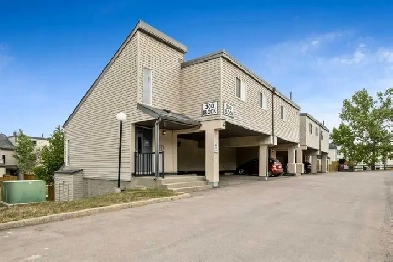 Foothills Condo For Rent Image# 9