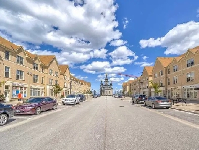 3 bedroom Townhouse in Markham CathedralTown for rent Image# 10