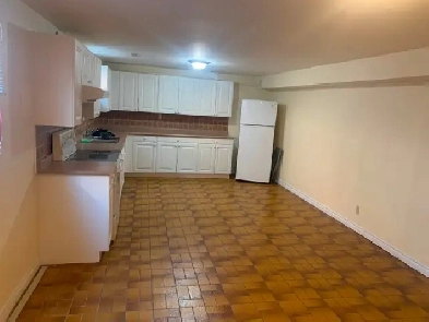 2 bedroom basement apartment for rent in Brampton September 1st Image# 3