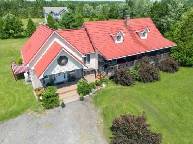 Dream Rural Retreatwith Deeded Dockage on the French River! Image# 3