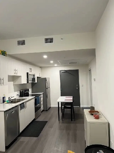 Fully furnished 1 bed 1 bath Image# 3