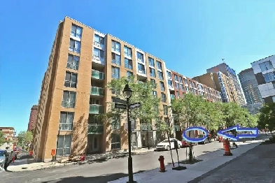 4 1/2 with Garage - Quartier des Spectacles / Complexe Desjardin Image# 1