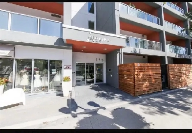 Stunning 2-bedroom,1 bath condo from September 1st Image# 10
