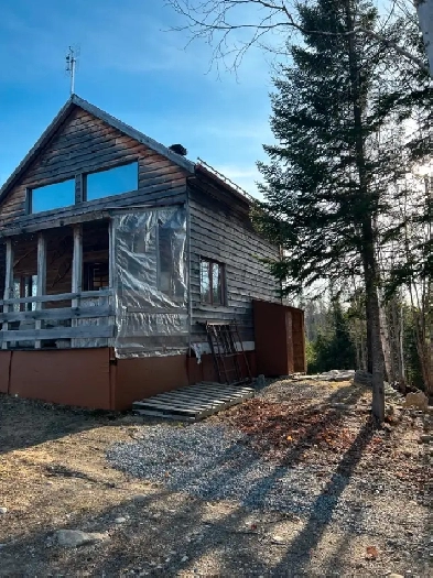Chalet et terrain Image# 3