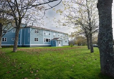 Churchill Square - Condo for rent Image# 8