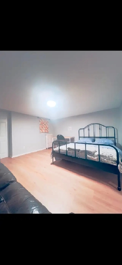 one big bedroom for rent for female Image# 1