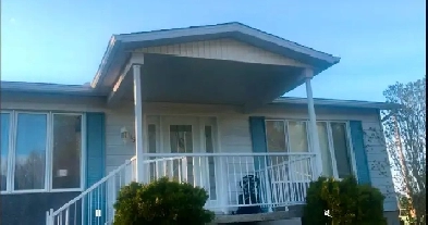 Maison lumineuse à louer, 1400$/mois à Louiseville. Image# 5