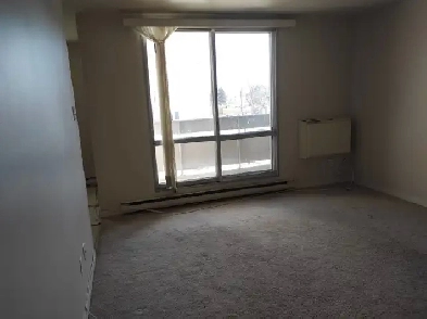 2 Bedroom Apt for Sublet-August 2025 Image# 5