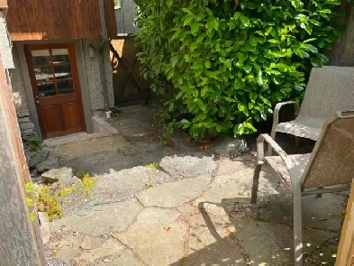 UBC - Beautiful light-filled apartment