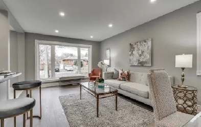 3 3 Bedroom House for sale (Warden&Sheppard)(Scarborough) Image# 3