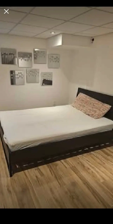 Two private basement rooms are available Image# 1