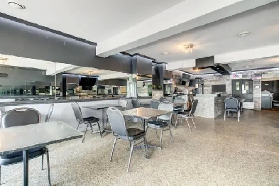 Restaurant à louer avec matériel inclus Hochelaga Image# 1
