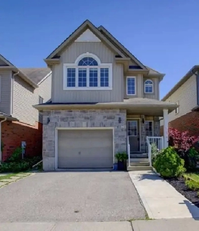 $2000 House for Rent | 2 Bedrooms 1 Bath | Kitchener, ON Image# 3