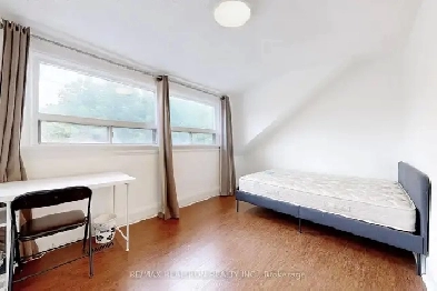 FOR RENT: Convenient midtown 2BR all-inclusive private apartment Image# 1