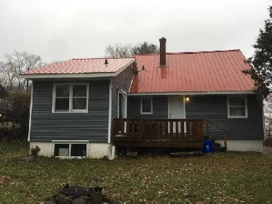 Private Room for Rent – Close to UNB (Fredericton) Image# 6