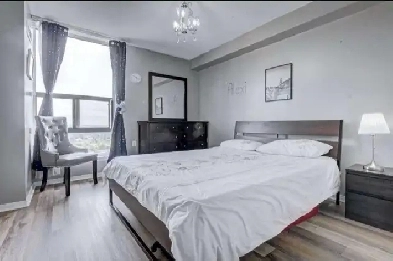 Room for rent near bramely and queen Image# 2