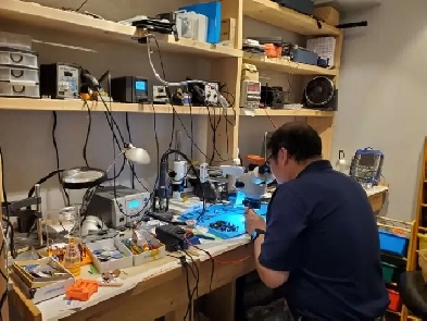 Computer & Phone Repair   Retail Business for Sale – Saskatoon Image# 3