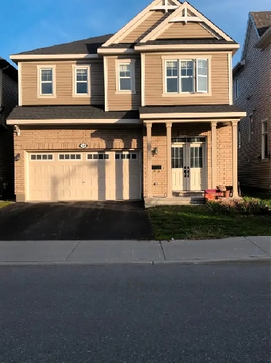 4 Bed Room, 2.5 Bath Room Single Detached House at Kanata, ON Image# 7
