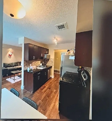 Condo for Rent on Norwod West Image# 4