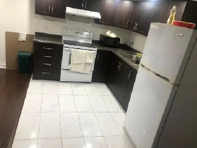 1 bed for sharing or private. Image# 1