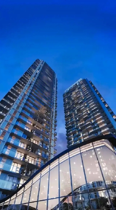Brand new 2 bed 1 bath condo near Surrey Memorial Image# 14