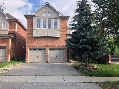 4 bed 3 bath house - Bathurst& Elgin Mills Image# 1