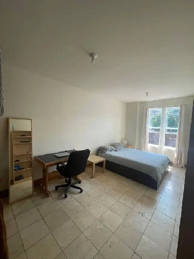 Privet room for rent Image# 3