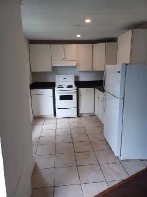 1 BEDROOM APARTMENT FOR RENT. AVAILABLE SEPT 1ST Image# 1