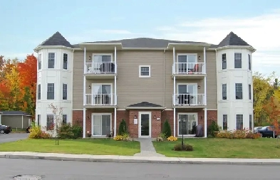 ✨ Magnifique 4 ½ au rez-de-chaussée – Confort et tranquillité ! Image# 1