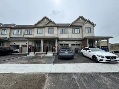 Brand New 3BR Townhouse Rental in North Oshawa Image# 8