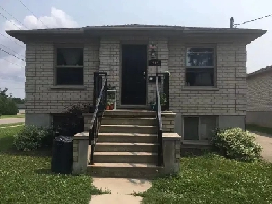 4 bedrooms for rental near Fanshawe College Image# 1