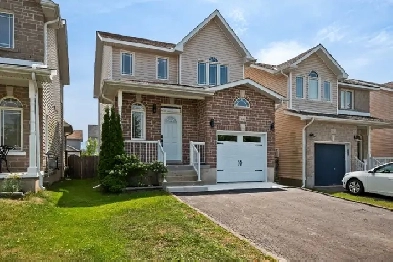 KNG Presents Wonderful Greenwood Park 2-Storey Home Image# 5