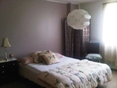 Very large furnished room has bathroom Image# 5