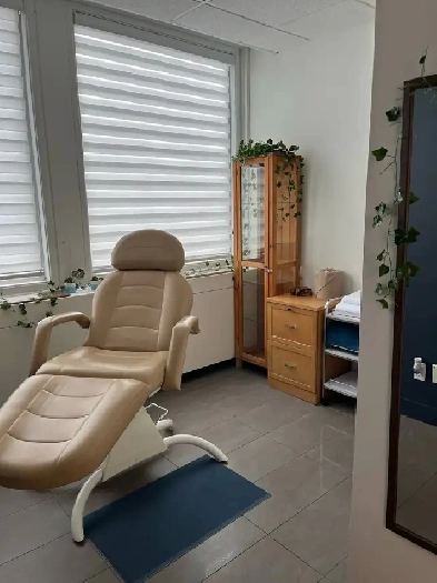 Estetic room for rent Image# 2