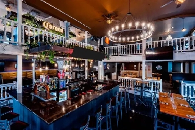 Restaurant tout équipé à St-Jérome - À louer clé en main Image# 1