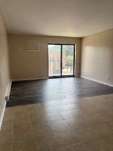 Apartment available for August 1 Image# 1