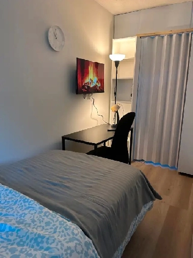 Affordable Furnished Private Room in Calgary Image# 8