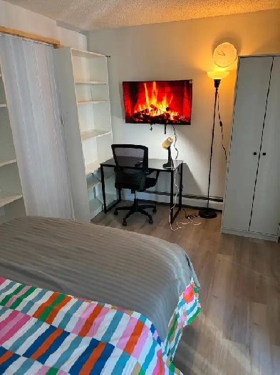 Furnished Private Room in Calgary Image# 1