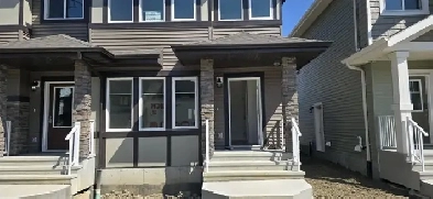 Newly Built Attached Residential Home for Rent In Keswick Image# 2
