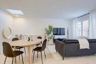 Superbe 3 ch / 2 sdb Ville-Marie | Meublé, 2 stationnements Image# 1