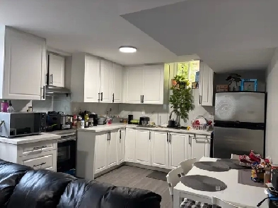 Legal 1 Bedroom Basement for Rent Image# 6