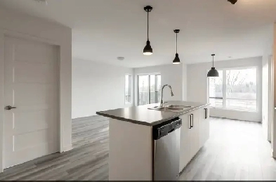 Appartement à Louer Image# 1